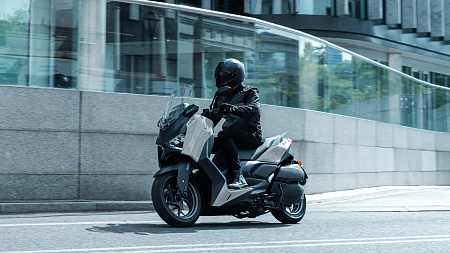Мотоцикл Yamaha XMAX 300 Tech Max Heat